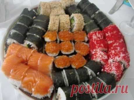 Суши-роллы Калифорния, Филадельфия, Унаги и Икура маки : Вторые блюда