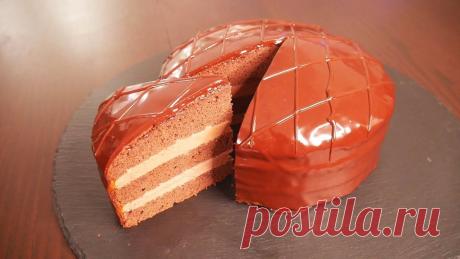 Тот самый ТОРТ ПРАГА. Рецепт ГОСТ из ПЕРВЫХ РУК. Прага на 2шт от Гуральника Владимира МихайловичаЯблочное повидло 154г (по 77г на торт)Бисквит:Мука в\с 190гМасло сливочное 62гСахарный песок 246гКакао 38.2гЯйцо 546г (200г белка, 346г желтков)Соль 2гВыход 1084.2гПо 541.1г на форму.Яйца разделить на белки и желтки. Муку соединить с какао...