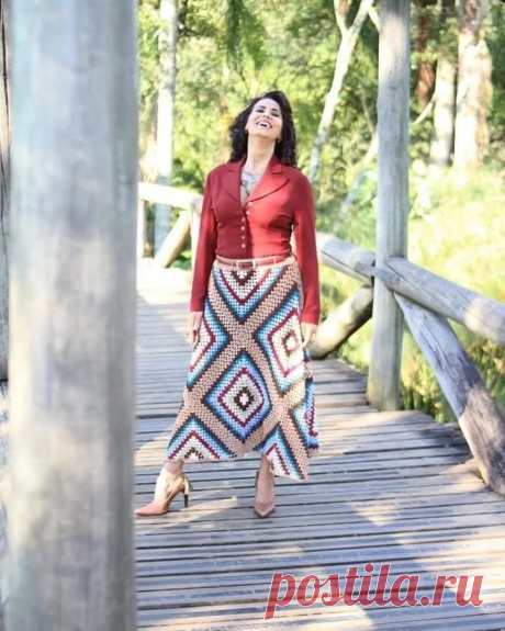 Photo by Olga Art on March 23, 2022. May be an image of 1 person, standing, high-heeled shoes and outdoors.
