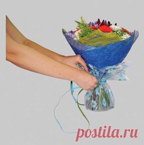 Как помочь цветам в вазе | Делимся советами