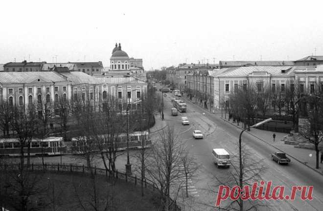 Калинин. Площадь Ленина. Начало 1970-х годов
