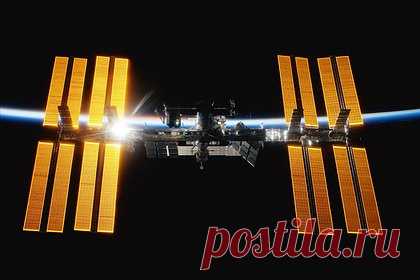 Стало известно о трате времени российскими космонавтами на МКС. Ремонтные работы на российском сегменте Международной космической станции (РС МКС) занимают у космонавтов до 50 процентов полезного времени. Об этом ТАСС стало известно из доклада генерального конструктора России по пилотируемым космическим системам и комплексам Владимира Соловьева.