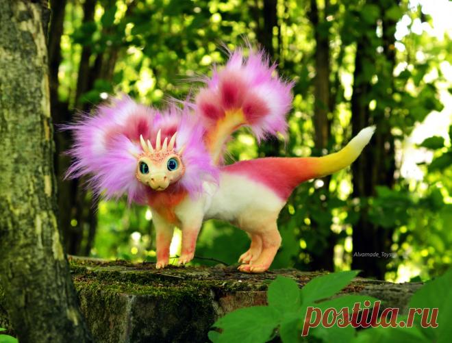 Дракон аксолотль. Игрушка на каркасе.