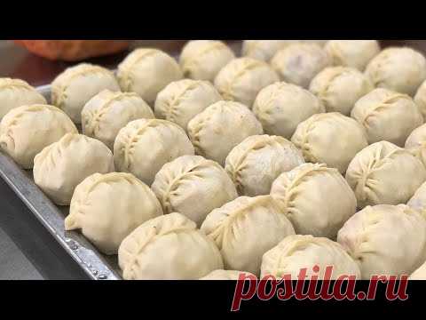 ГОТОВЛЮ ДВА РАЗА В ДЕНЬ И ПРОСЯТ ЕЩЁ!ЦАРСКОЕ БЛЮДО ИЗ ТЫКВЫ!ИДЕАЛЬНОЕ ТЕСТО ДЛЯ ПЕЛЬМЕНЕЙ И НА МАНТЫ На 2 порции: Показать полностью...
Тыква — 400 г Мука пшеничная — 200 г Яйцо куриное — 1 шт.
Масло сливочное — 50 г Соль — по вкусу
Приготовление:
1. Тыкву почистить и нарезать очень тонкими ломтиками, примерно 1 мм толщиной (чем тоньше тем лучше).
Противень застелить бумагой для выпечки и разложить на нём ломтики тыквы в один слой.
2. Приготовить тесто.
Для этого взять мягкое сливочное масло и…