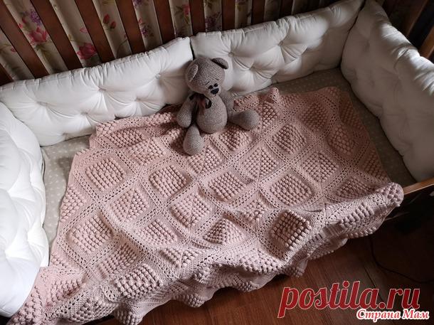 Детский плед из квадратных мотивов с 