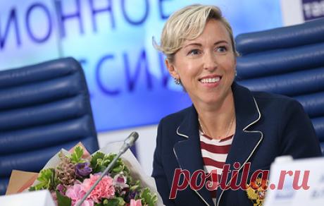 Данченко заявила, что российские синхронистки на Играх выступают как на "пороховой бочке". По словам тренера пары Светлана Ромашина - Светлана Колесниченко, спортсменки вынуждены постоянно переживать из-за угрозы заражения коронавирусом