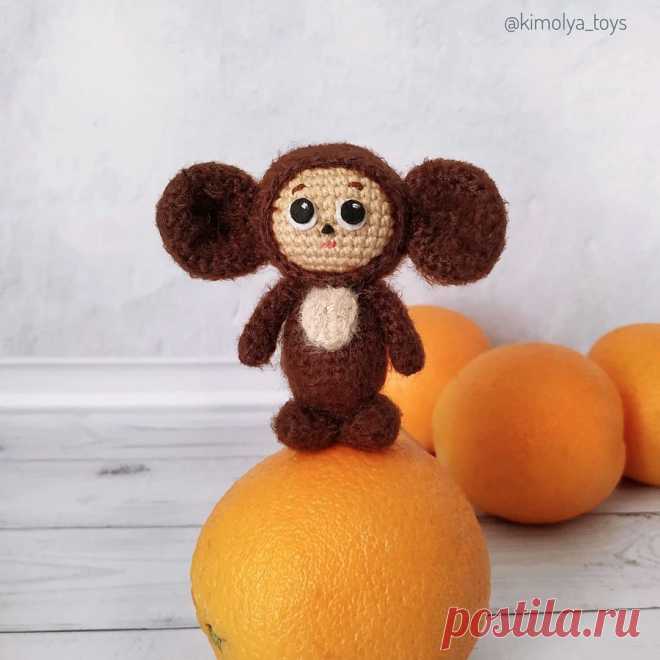 PDF Чебурашка крючком. FREE crochet pattern; Аmigurumi doll patterns. Амигуруми схемы и описания на русском. Вязаные игрушки и поделки своими руками #amimore - Чебурашка из детского мультфильма Крокодил Гена и его друзья.