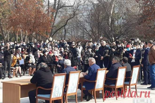«Благодаря стеле „Истиклол“ этот парк простоит столетия» — Встреча хокима с общественностью – Газета.uz