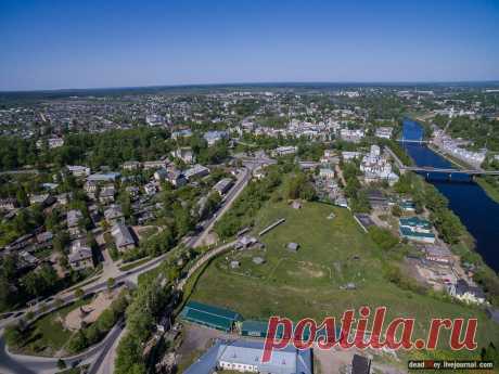 Экспозиционно-интерактивный комплекс &quot;Новоторжский кремль&quot; (Торжок).  |  Борисоглебский монастырь в Торжке с квадрокоптера - Летопись Русской Усадьбы