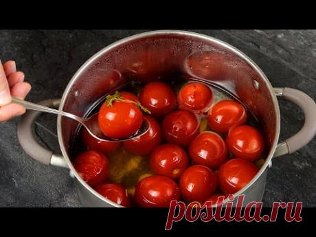 Варю помидоры 5 минут и получается такой деликатес, что сколько не готовь - всегда мало. Закусочные