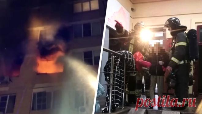 В Ростове-на-Дону потушили пожар в пятиэтажке, эвакуированы десятки людей. В Ростове-на-Дону пожарные спасли от огня 22 человека, включая шестерых детей. Об этом сообщает Telegram-канал МЧС России. "Пожар случился на 5 этаже многоэтажки. В горящей квартире огнеборцы ведомства обнаружили женщину без ...