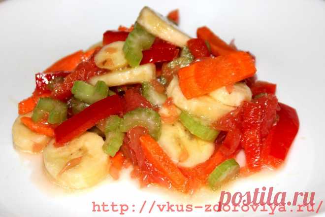 Салат   «Витаминная бомба».Фруктово-овощной салат - рецепт. | vkus-zdoroviya.ru