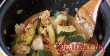 Гуляш из куриного филе в сливочно-томатном соусе | Рецепты | Домашние рецепты | Кулинарный портал