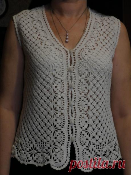 Красивая летняя кофточка.