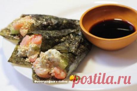 Темаки-суши с креветками и авокадо -  рецепт, фото, как приготовить вкусно, быстро и просто. | eat.by