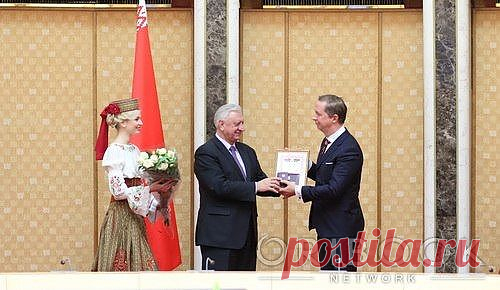 Компания «Орифлэйм» стала лучшим предпринимателем 2012 года Республики Беларусь. - Oribook - для бизнеса, о бизнесе. Приглашаем к нам в команду!