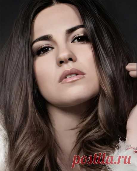 Майте Перрони