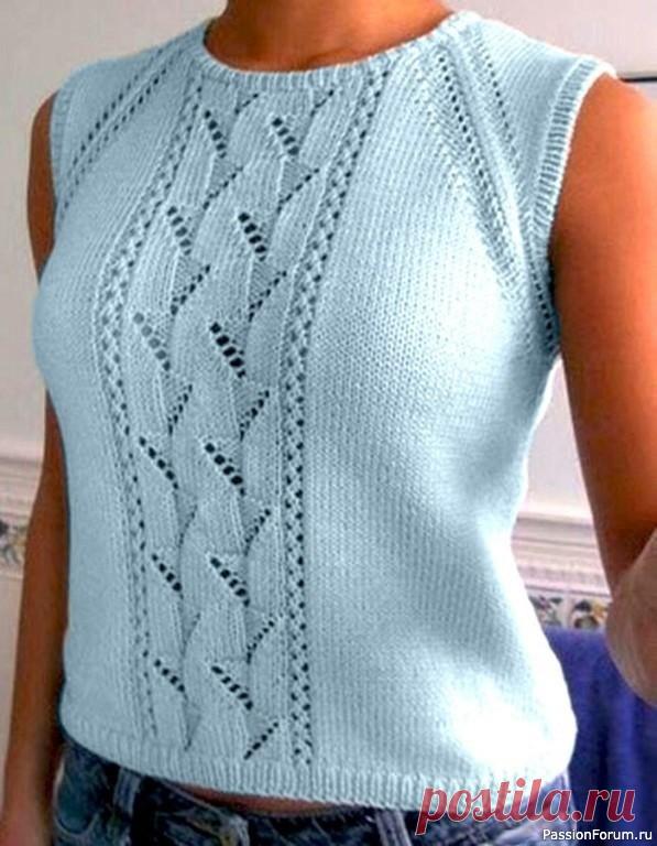 Топ с центральным ажурным узором. Описание и схема
