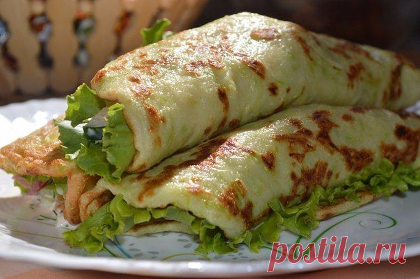 Кабачковые рулетики с овощным салатом