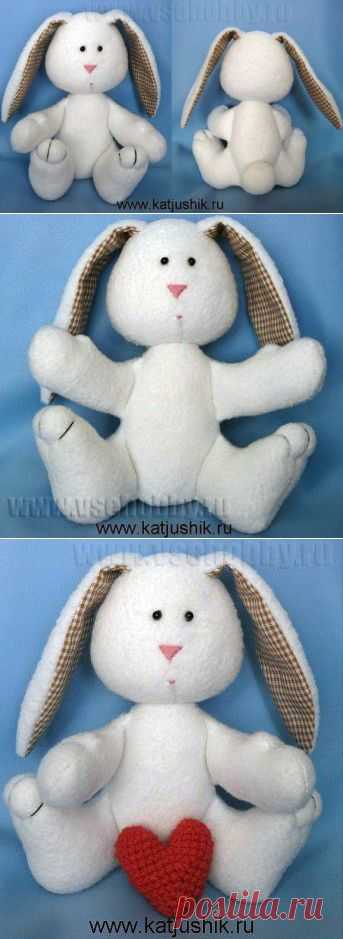 Шьем зайца из флиса