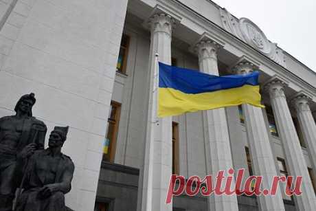 В Раде заявили о решении арестовать активы Ротенберга на Украине. Высший антикоррупционный суд (ВАКС) Украины решил конфисковать активы российского бизнесмена Аркадия Ротенберга в стране, заявил глава партии Слуга народа в Верховной раде республики Давид Арахамия. В частности, речь идет о торгово-развлекательном центре Ocean Plaza в Киеве, сообщил Арахамия.