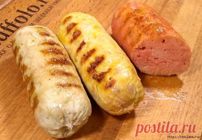 Очень вкусные и сочные домашние куриные сосиски