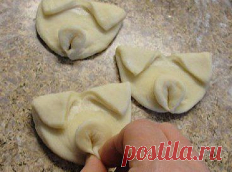 Готовим Вкусно
Как приготовить булочки-хрюшки. Ставьте &quot;Класс!&quot;, чтобы идея сохранилась на вашей страничке!




•••продолжение