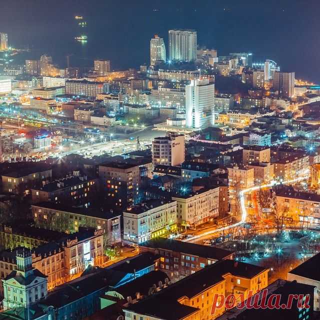 Ночные огоньки и в небо корабли 💫 #Vladivostok #roof #rooftop #ig_roofs  #бабаруфер