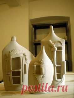 Clay over detergent bottles, this is air dry clay or paper clay ~~~ could joint compound possibly work? Much cheaper option: