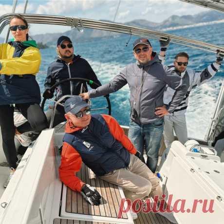 ⚓ Школа, где обучение превращается в захватывающее приключение
⛵ Опытные инструктора 🤩 Индивидуальный подход 💖 Приятные цены
💬 По всем интересующим вопросам 📧 info@sailskill.com 📞 +382 688 77656