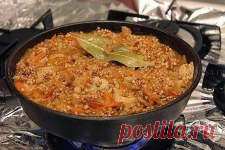 Рецепт такой гречки покорил весь мир! 

Вкуснотища необыкновенная!Ингредиенты:
Гречневая крупа - 150 гр .Фарш мясной - 250-300 гр .Лук репчатый - 1 шт.Томатная паста - 2 ст.л.Чеснок - 2 зубчика .Морковь - 1 шт ( небольшая ) .Масло растите…