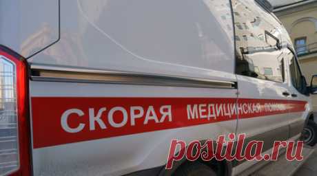 Власти Краснодара заявили о троих пострадавших в результате поножовщины в школе. В результате нападения восьмиклассника с ножом на своих одноклассников в краснодарской школе №94 пострадали три подростка. Читать далее
