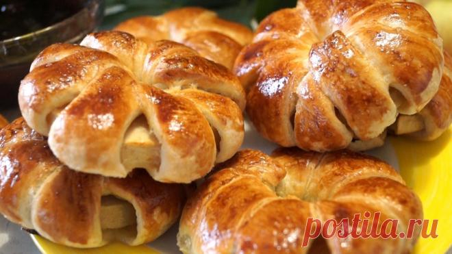 Чем смазывать булочки перед выпечкой, чтобы блестели