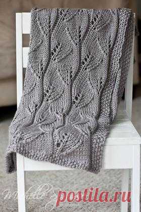 Плед с узором "листья". Спицами. / knitweek.ru