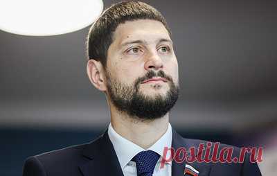 Сенатор Волошин назвал Украину угрозой для приграничных с Россией государств. В частности, киевский режим представляет угрозу для Грузии, отметил сенатор