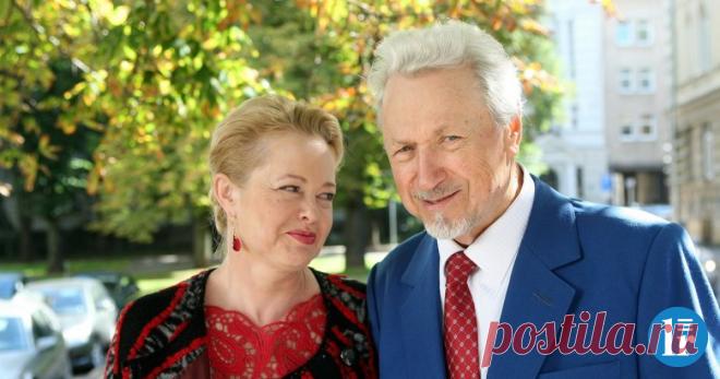 Virgilijaus Noreikos žmona Loreta Bartusevičiūtė dieną prieš jo mirtį dar turėjo vilčių  Šeštadienį Lietuvą apskriejo itin skaudi žinia – eidamas 83 metus Anapilin iškeliavo operos grandas Virgilijus Noreika. Naujienų portalo  lrytas.lt  žurnalistė Audronė Urbonaitė dar  penktadienį  kalbėjosi su maestro žmona apie jo interviu projektui „Aš myliu Lietuvą“. 
