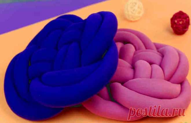 Как сделать оригинальные диванные подушки. Ваши подружки будут завидовать такому уюту и красоте!