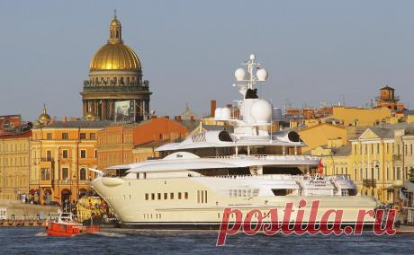 Россияне назвали требования к элите и самые быстрые пути в нее попасть. Частью элиты в России делают прежде всего высокий доход, статусная родня и большая власть, считают участники опроса «Платформы». При этом большинство респондентов хотели бы, чтобы элиту отличали большой ум и таланты