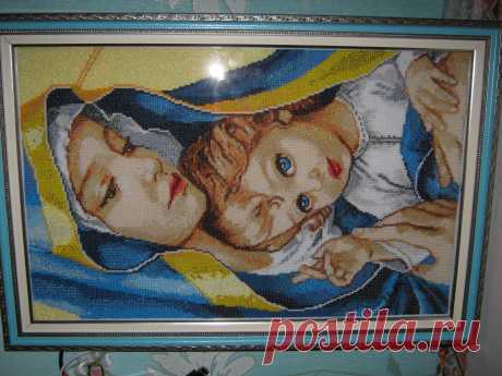 Мадонна с ребёнком (бисер).