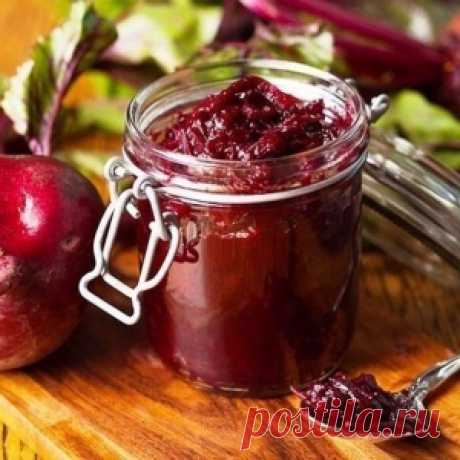 Популярная и простая. Свекольная икра, остренькая и сочная
