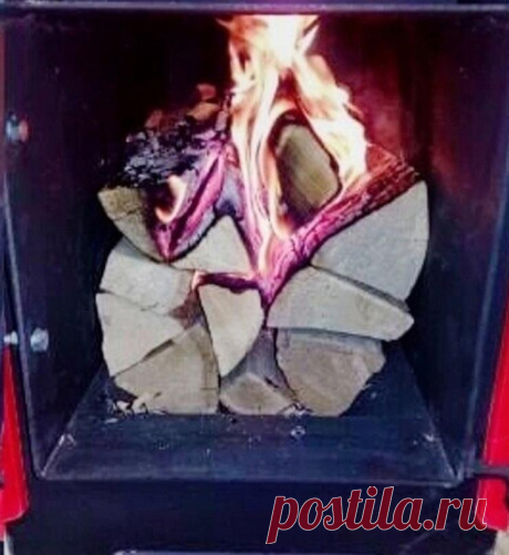 Помогаем дровам в печи гореть намного дольше