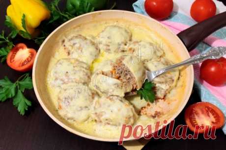 Мясные ежики в сметанном соусе на сковороде — рецепт с фото + отзывы