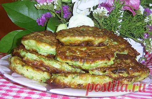 Кабачковые оладьи с чесноком