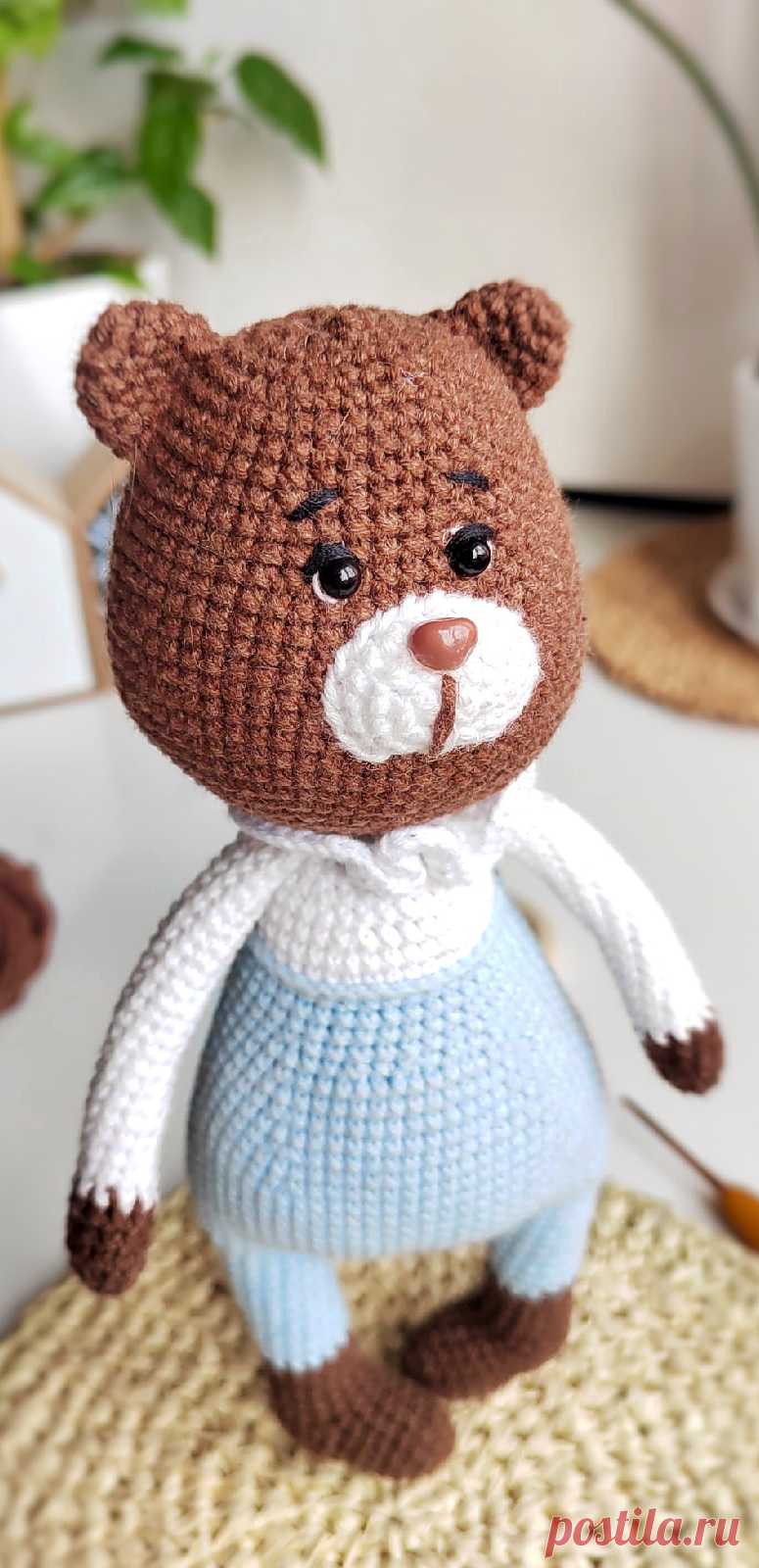 PDF Мишка Банни крючком. FREE crochet pattern; Аmigurumi animal patterns. Амигуруми схемы и описания на русском. Вязаные игрушки и поделки своими руками #amimore - медведь, медвежонок, мишка.