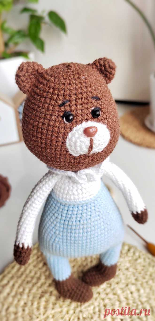 PDF Мишка Банни крючком. FREE crochet pattern; Аmigurumi animal patterns. Амигуруми схемы и описания на русском. Вязаные игрушки и поделки своими руками #amimore - медведь, медвежонок, мишка.