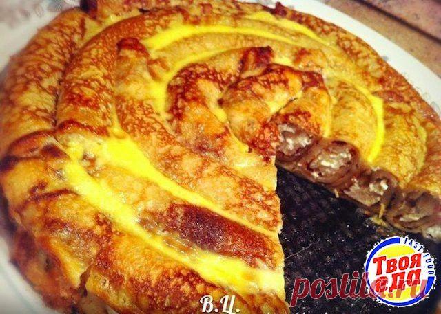 Блинный пирог с творожно-банановой начинкой и цукатами