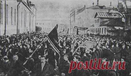 Свобода и вольность 30 октября 1905 года вышел царский манифест о свободах. Манифест гарантировал народу свободу печати, собраний и вероисповеданий, а также прочие права, незнакомые россиянам. Пламенные революционеры был…