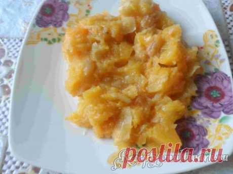 Тушеная тыква с курагой, яблоками, и изюмом в мультиварке