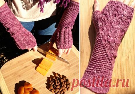 Рельефные митенки "Вино" от Carissa Browning