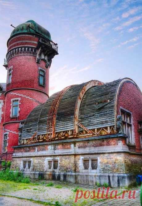 Cointe - бывшая обсерватория, закрывшаяся за ненадобностью, Бельгия